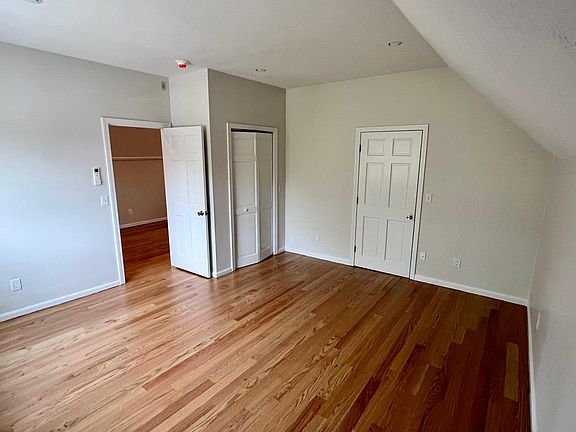 4th image of 235 Washington St #3