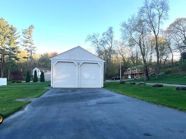 7 Glen Ave, Millbury, MA 01527