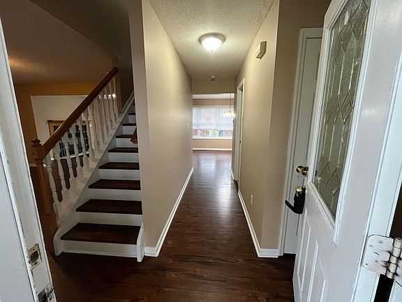 4th image of 105 Zachery Dr