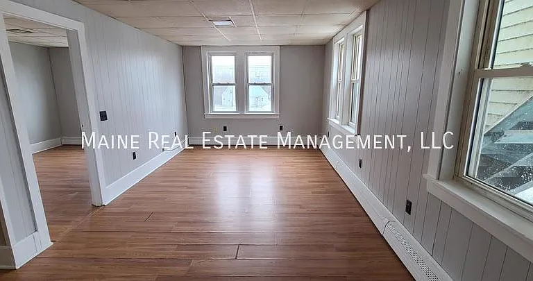 23 Newport Rd #3 — Photo 2