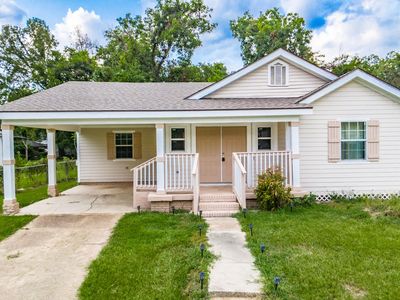627 E Madison St, Opelousas, LA, 70570