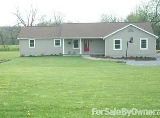 9607 Dover Rd, Apple Creek, OH 44606