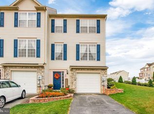 300 Mesa Ln, York, PA 17408