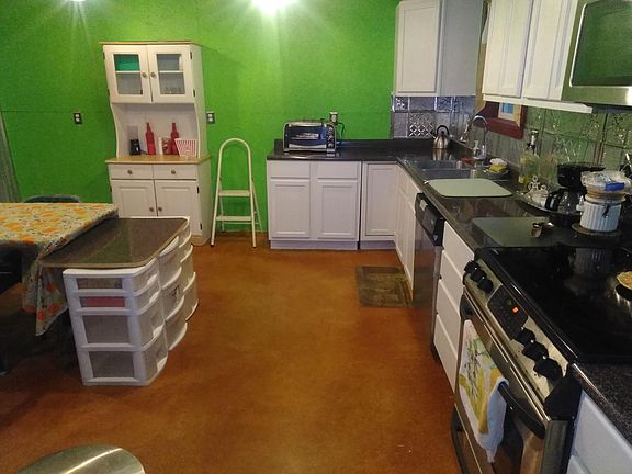 2nd image of 1216 Strait Dr