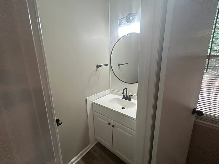 19 Woodpond Ct — Photo 10