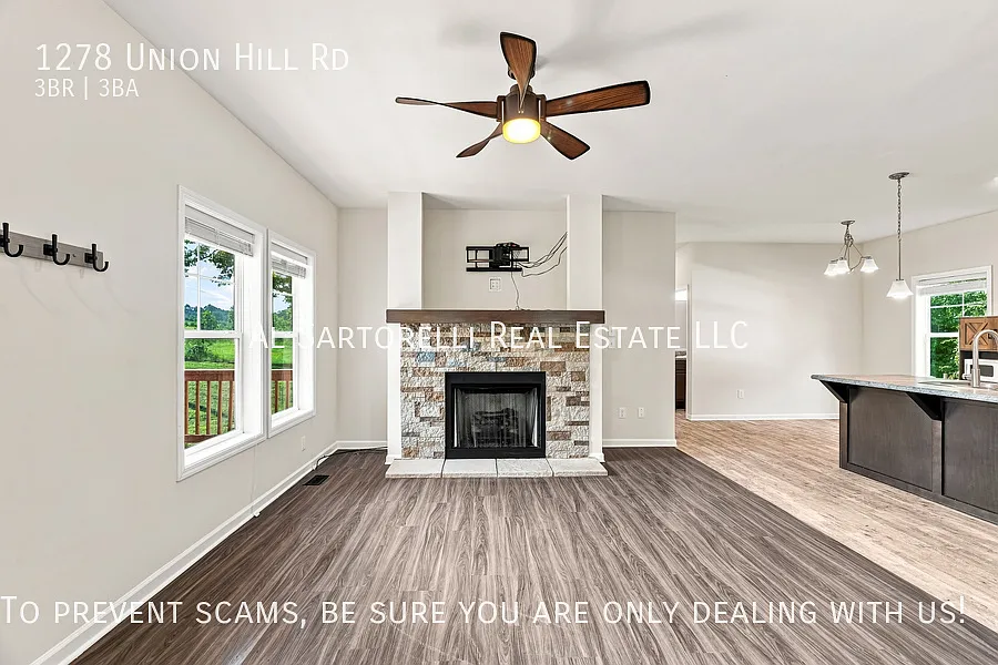 3 Bedroom Home with Open Floor Plan & Fenced Backyard — Photo 2
