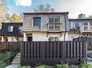 1666 Valencia Way, Reston, VA 20190