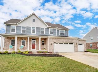 11101 Elk Creek Dr, Dayton, OH 45458