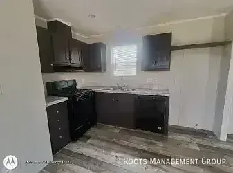 1812 Dover Dr #1812D — Photo 16