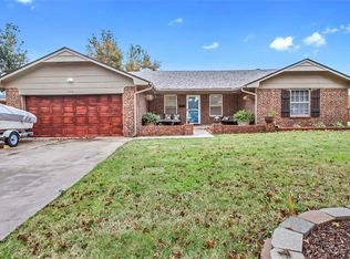 802 Amity Ln, El Reno, OK 73036