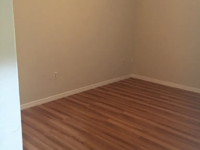 5207 SW 86th Ter — Photo 7