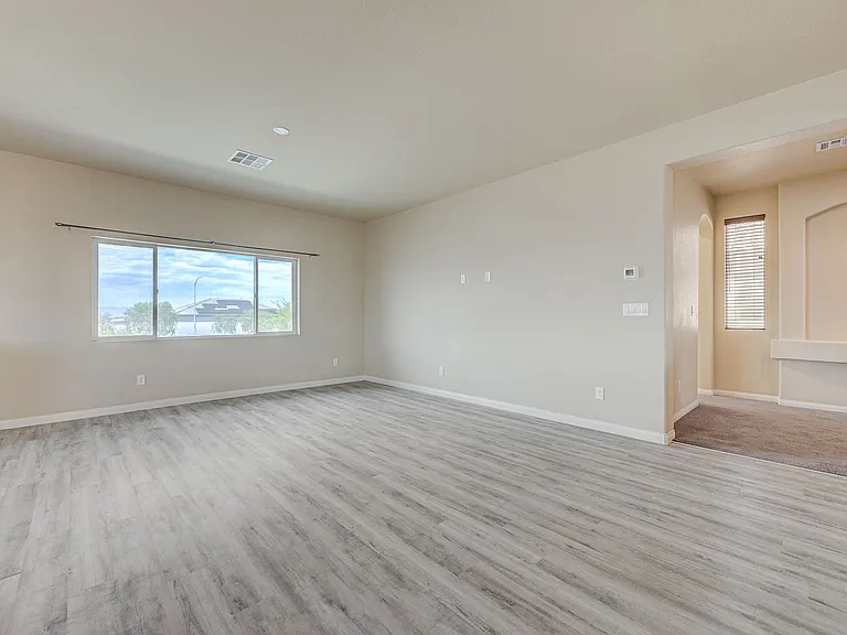 706 Eros Ct — Photo 5