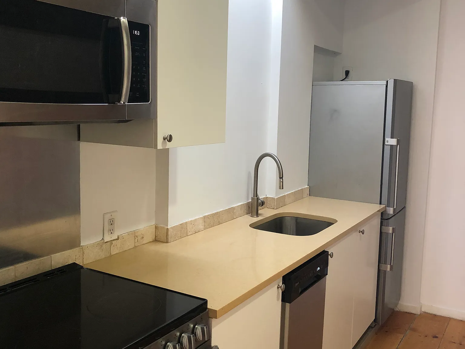 285 Bleecker Street — Photo 3