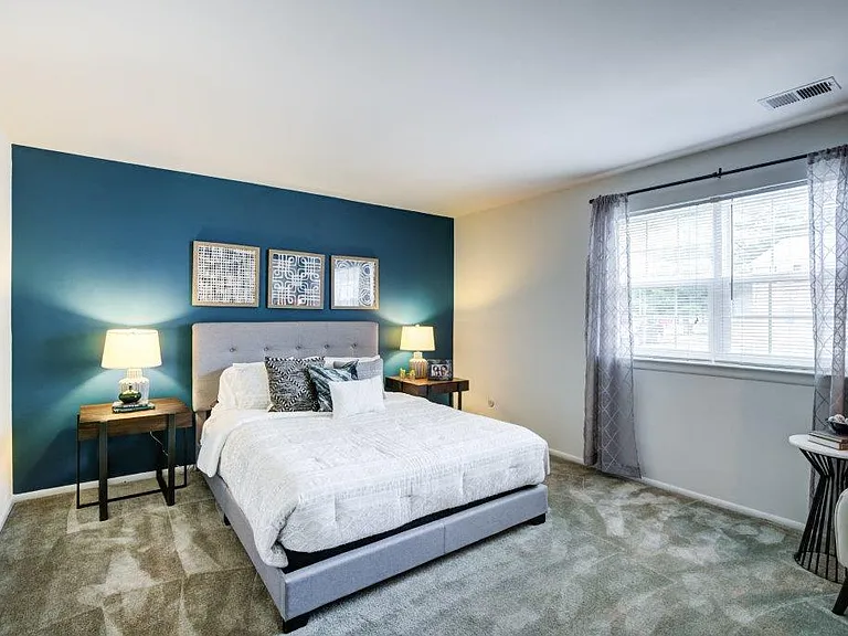 Mapleton Square Apartment Homes — Photo 7