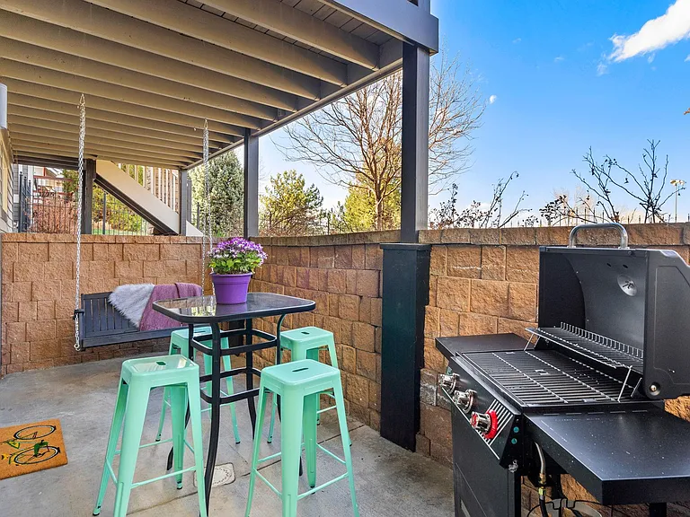 415 Mason Ct #5B — Photo 21