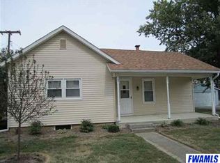 105 E Woodlawn St, Laotto, IN