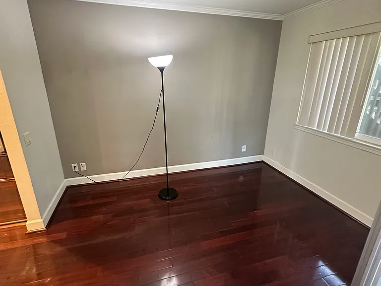 8581 Villa La Jolla Dr #M — Photo 5