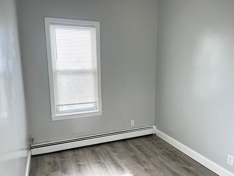 233 Division St #2W — Photo 10