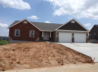 40 Keystone Dr, Old Monroe, MO 63369