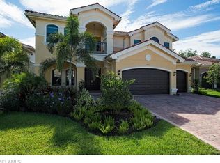 3272 Atlantic Cir, Naples, FL 34119