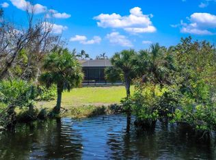 9475 Beverly Ln, Sanibel, FL 33957