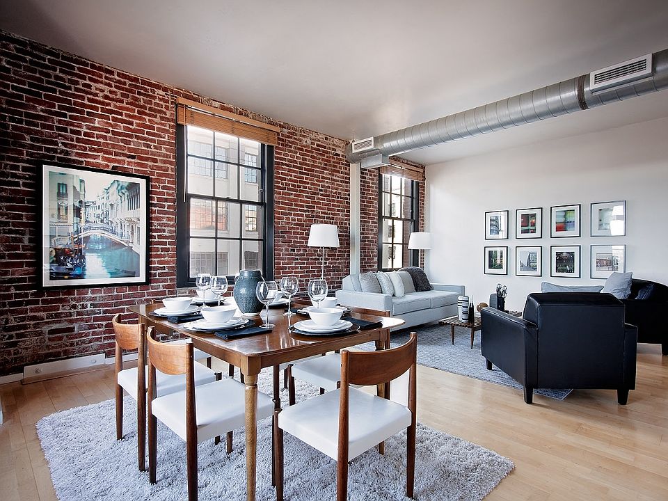 Portland, OR Crane Flats and Lofts living room