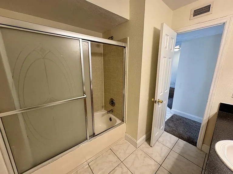 1940 Lake Atriums Cir #108 — Photo 12