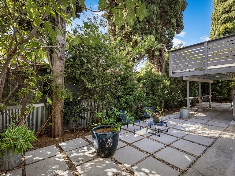 2304 W Avenue 31 — Photo 18