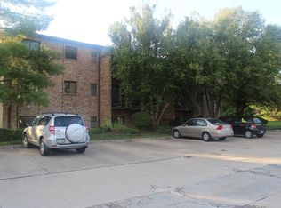 543 Davis Rd, Cincinnati, OH 45255