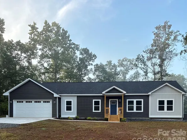 159 Evenfall Ln, Columbus, NC 28722