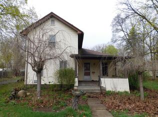 124 S Chipman St, Owosso, MI 48867