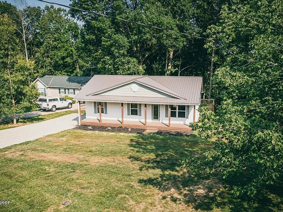 1st image of 24 Sherwood Ln