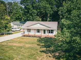 24 Sherwood Ln, Hardinsburg, KY