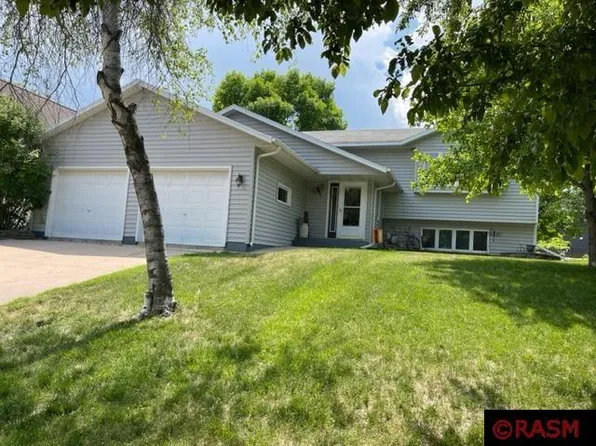 1809 Ashland Rd, New Ulm, MN 56073