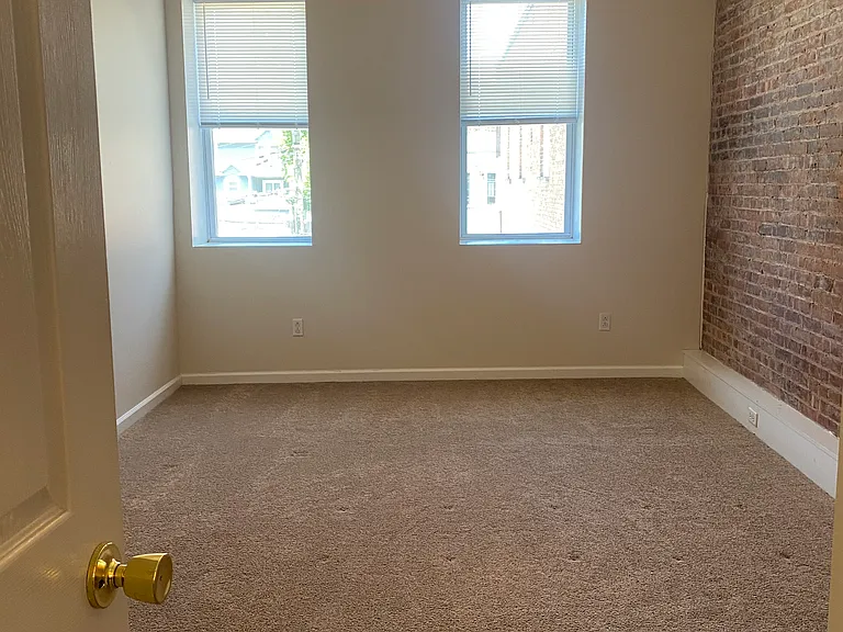 Very large bedroom