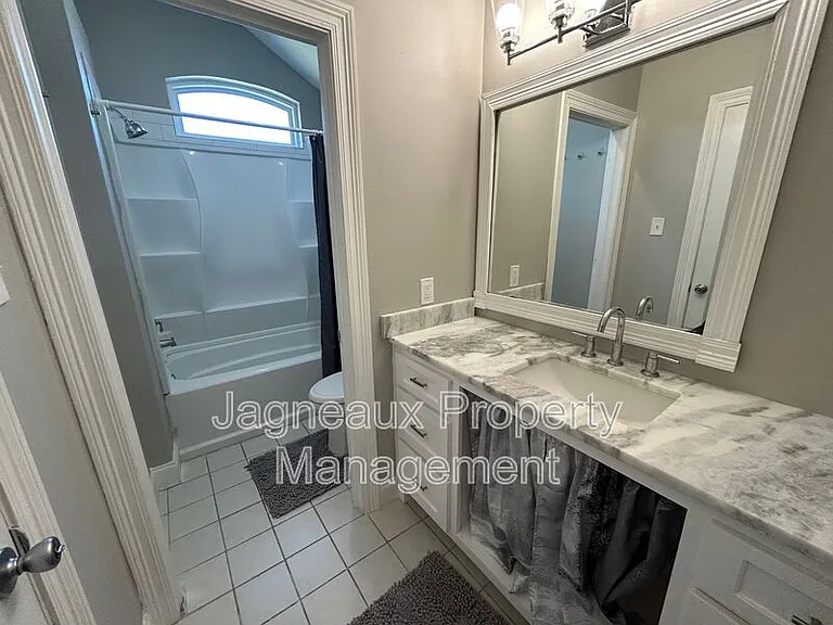 416 Rue Canard — Photo 10