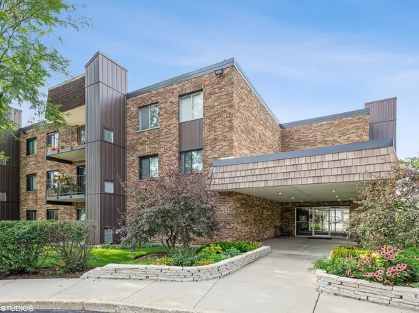522 E Algonquin Rd APT 203, Schaumburg, IL 60173