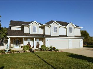 68 Dunn Ct, Trafalgar, IN 46181