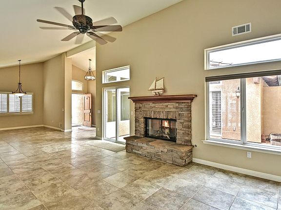 4th image of 4338 Foxenwood Cir