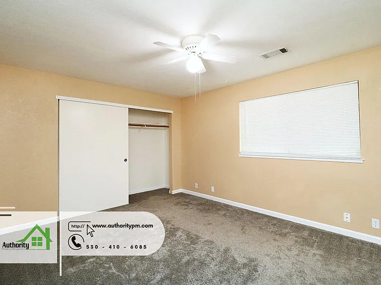 6822 Creekside St — Photo 14