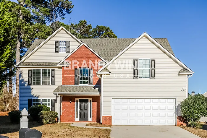 4 bed, 2.5 bath, 2879 sqft, $2,534 — Photo 2