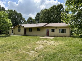 9389 Lawrence #2200, Monett, MO 65708