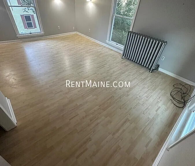 17 Elm St #4 — Photo 5