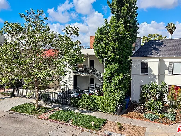705 S Gramercy Pl — Photo 1