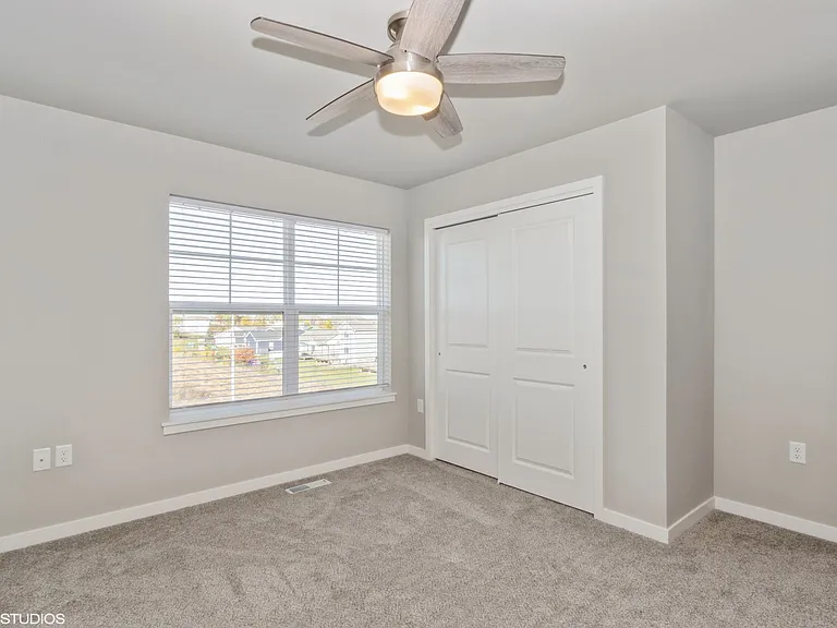 142 Clark Dr SW #4 — Photo 9