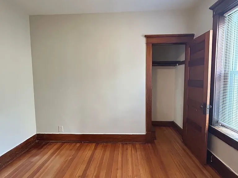 2419 Poppleton Ave — Photo 15