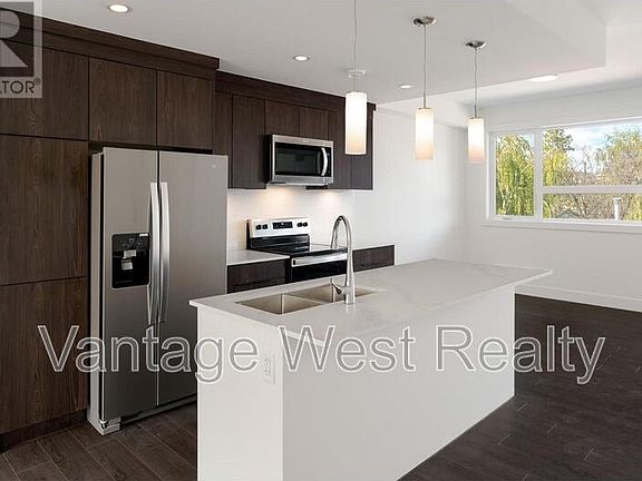 4th image of 235 Taylor Rd #2