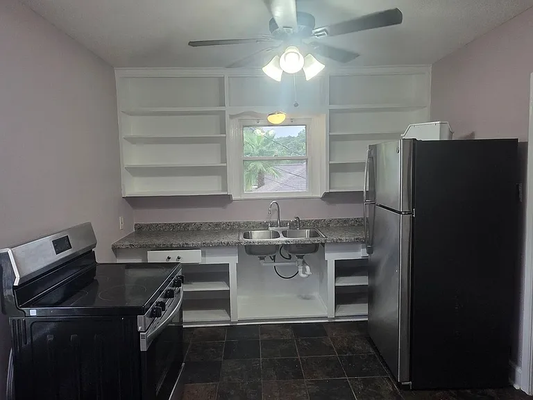4921 Avenue O #RR — Photo 7