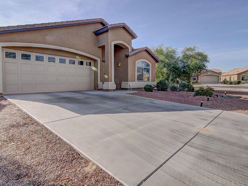 1st image of 1237 E Julie Ct