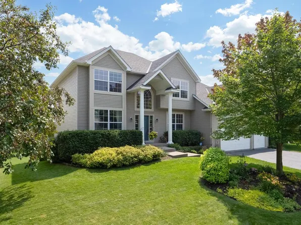 2202 Saddlebrook Rd, Buffalo, MN 55313